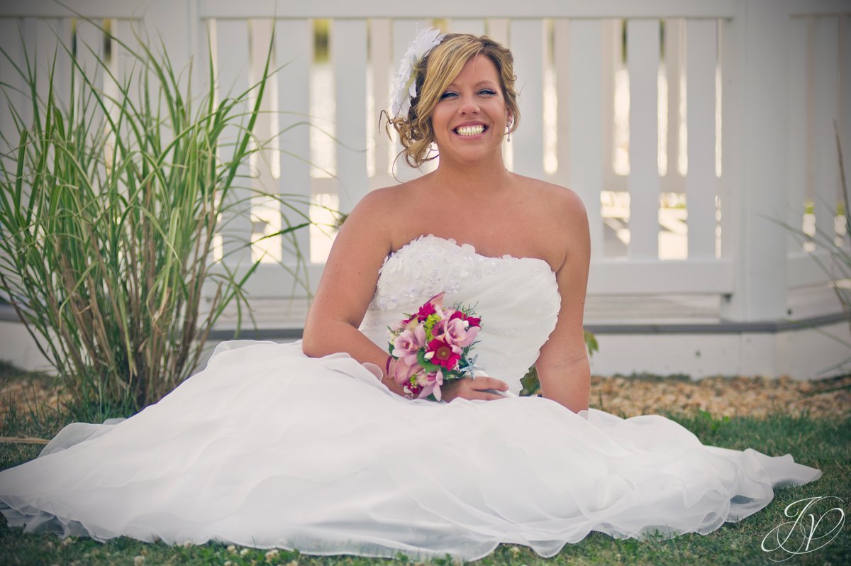 Settle Hill Tree Farm Wedding ,Albany Wedding Photographer, Michele and Sean, bride portrait, bride photo, wedding portrait