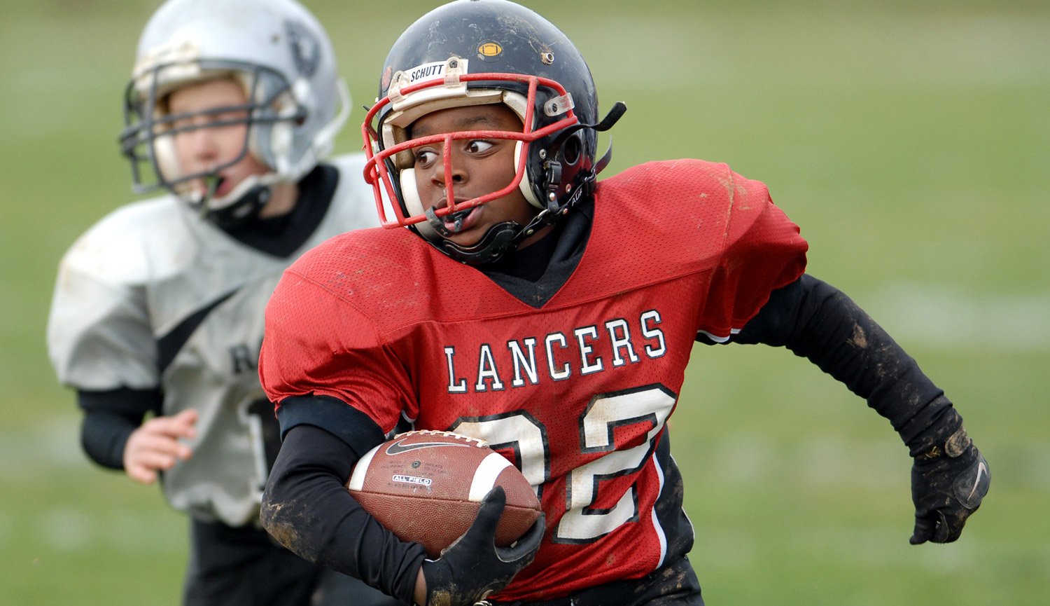 High School and Youth League Professional Football Photography Mid