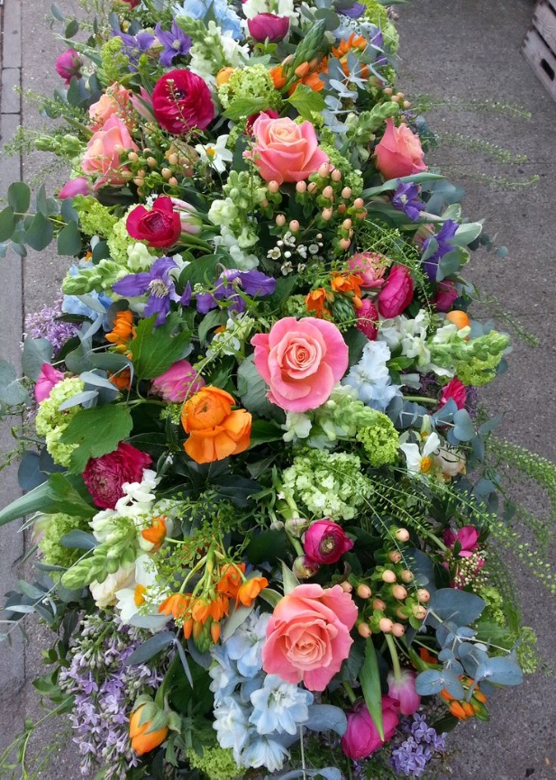 SYMPATHY FLOWERS