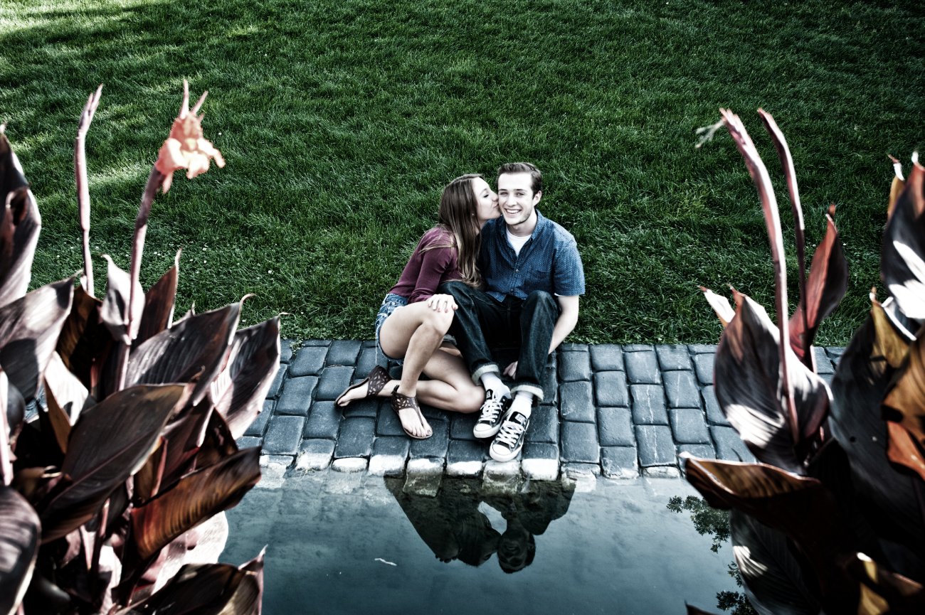 Senior Portraits with Zoe at the Denver Botanic Gardens
