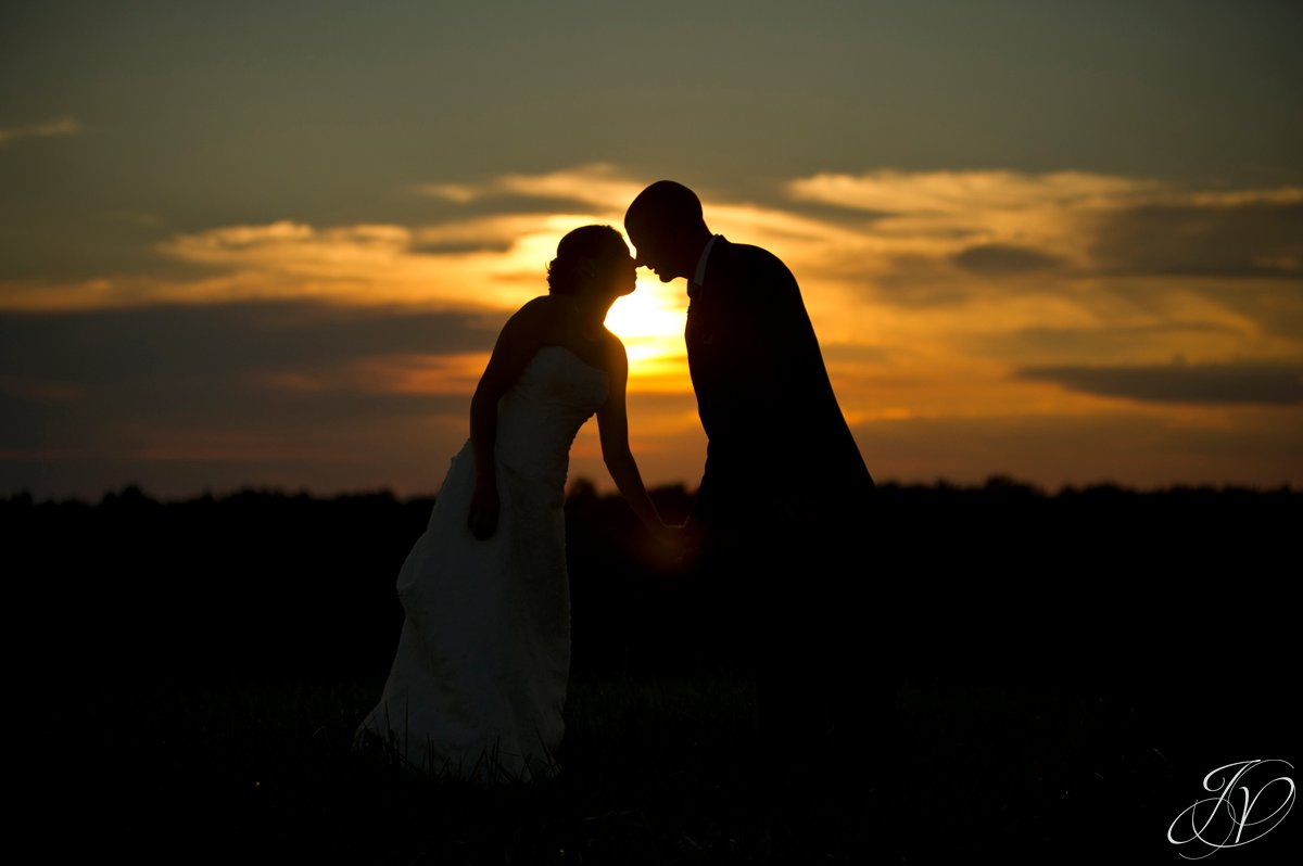 Saratoga Wedding Photographer, upstate wedding photographer, outdoor wedding photo, kissing at sunset