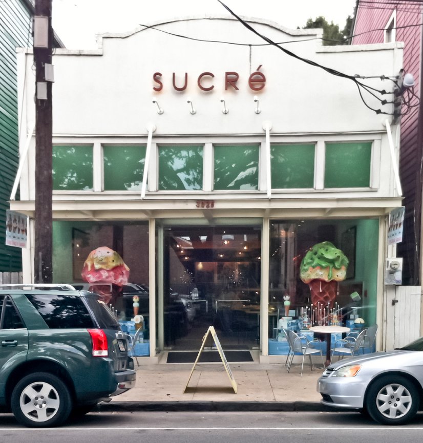 Yummy Wedding Cake - New Orleans - Pamela Reed Photography