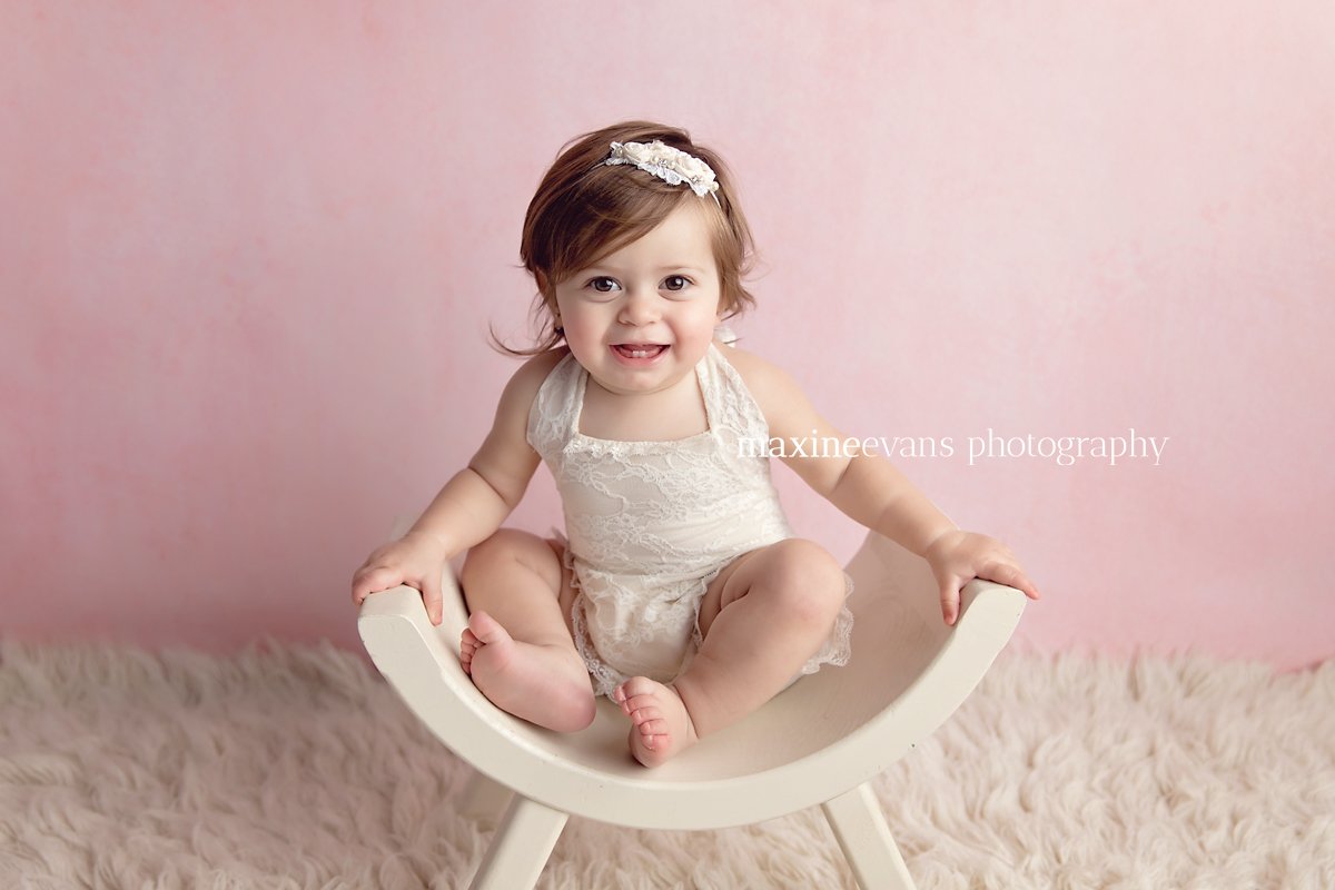 Van Nuys Newborn Baby Photography, Maxine Evans Photographer