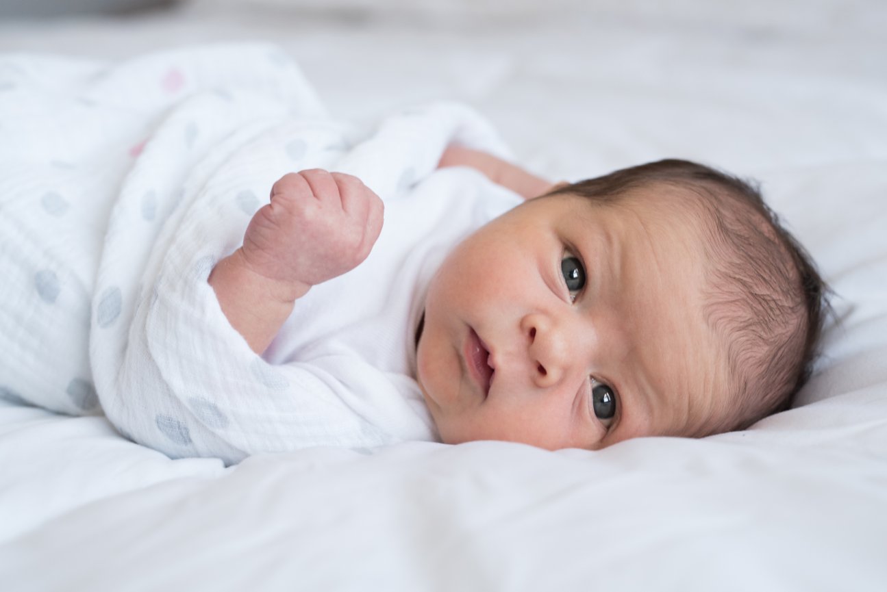 burnsville newborn photographer { rory }