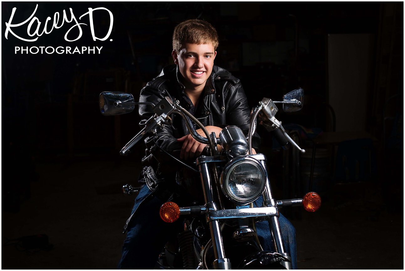Golf Senior Portraits - Columbia MO Photographer