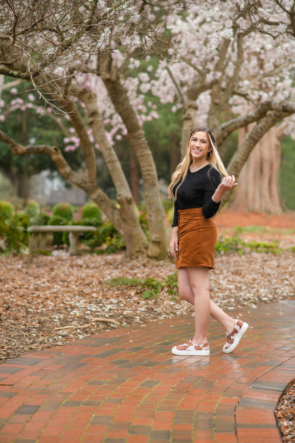 Discovering the Latest Makeup Trends of 2024: A Glamorous Journey