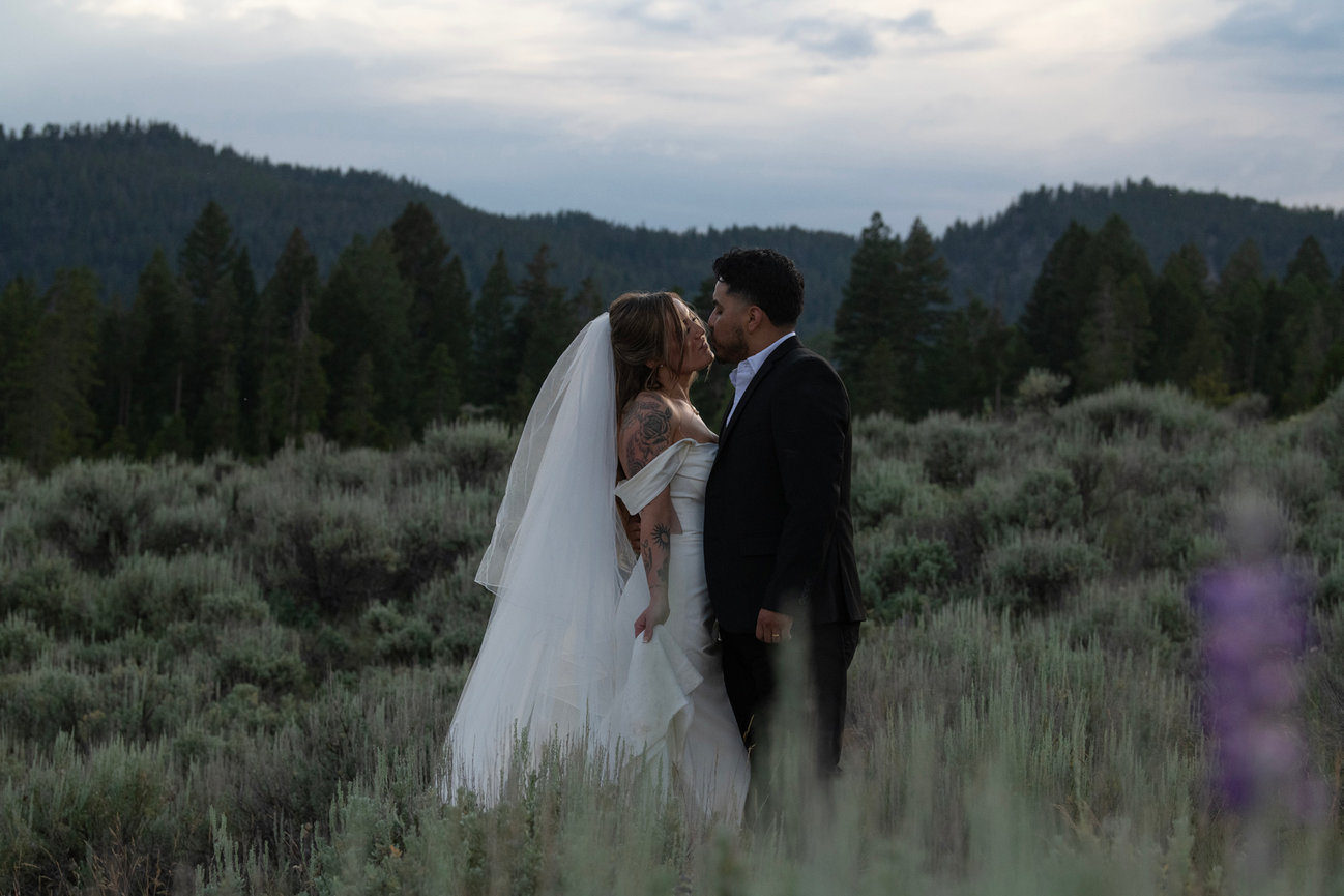 Kyli + Gunnar - Gallatin County Courthouse Wedding