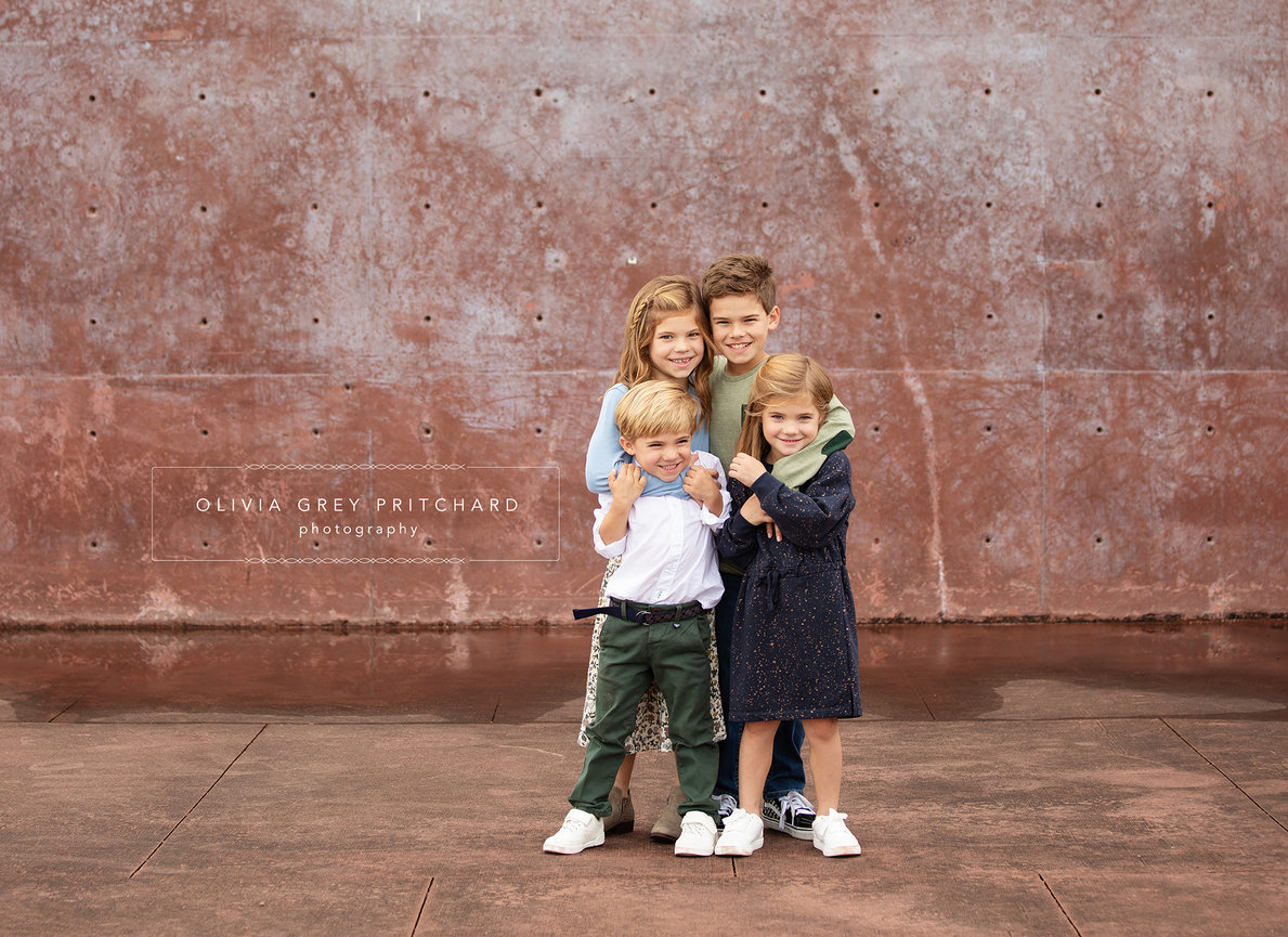 Multi-Generation Family Portraits: a Not-to-Miss Experience!