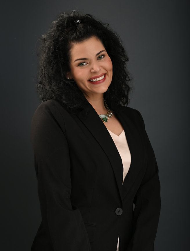 Senior Photography in Syracuse, NY  Lindsey Lee Photography