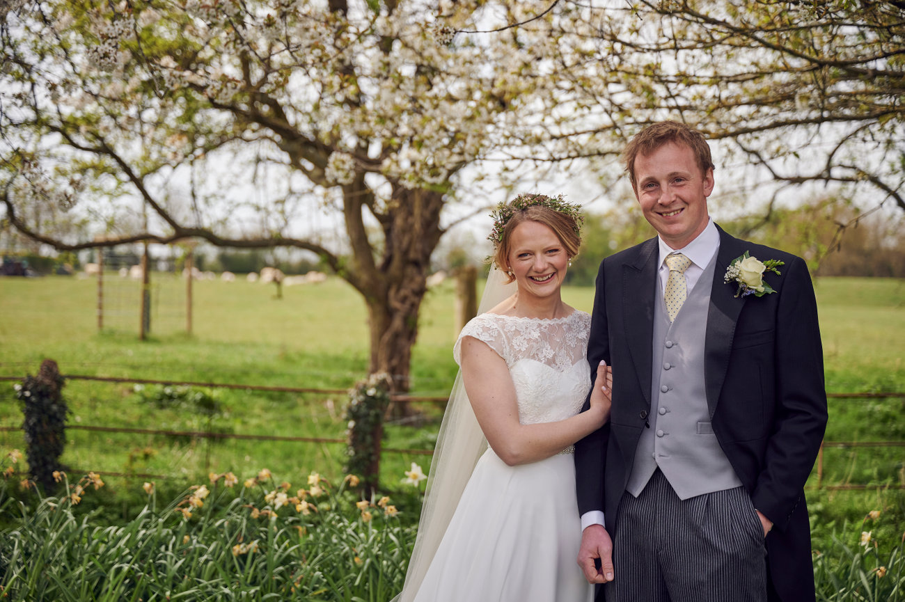Gaynes Park Summer Wedding - Harriet & Ed