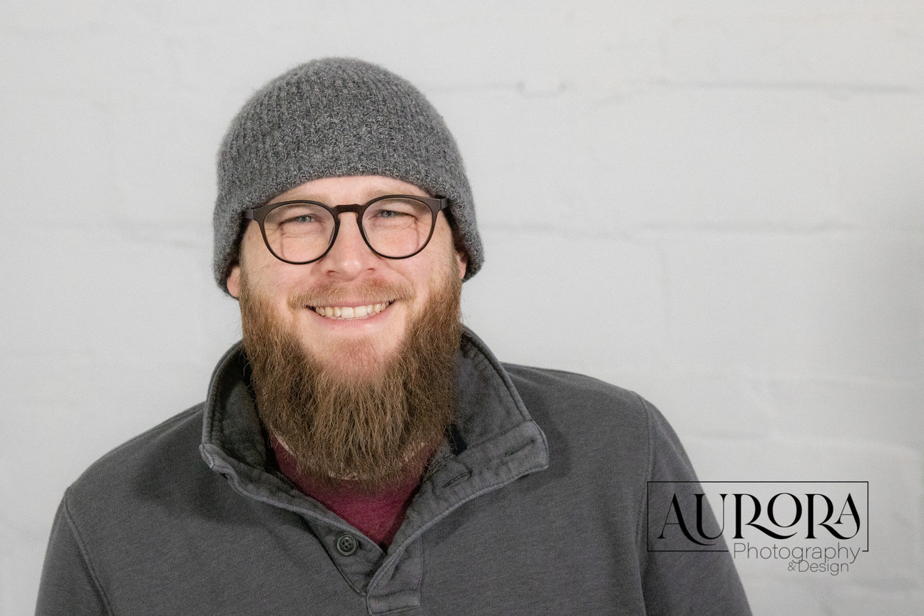 Your Go-To Saint Louis Photographer for Headshots & Personal Branding