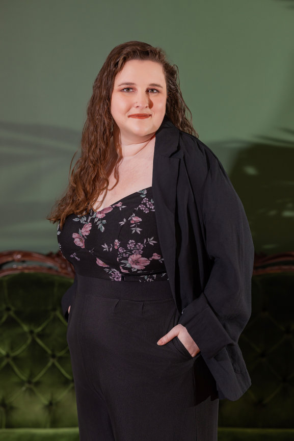 Your Go-To Saint Louis Photographer for Headshots & Personal Branding