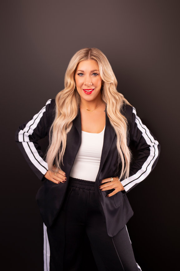 Headshots in Columbia Missouri, Erin’s Bold Real Estate Agent Branding Session