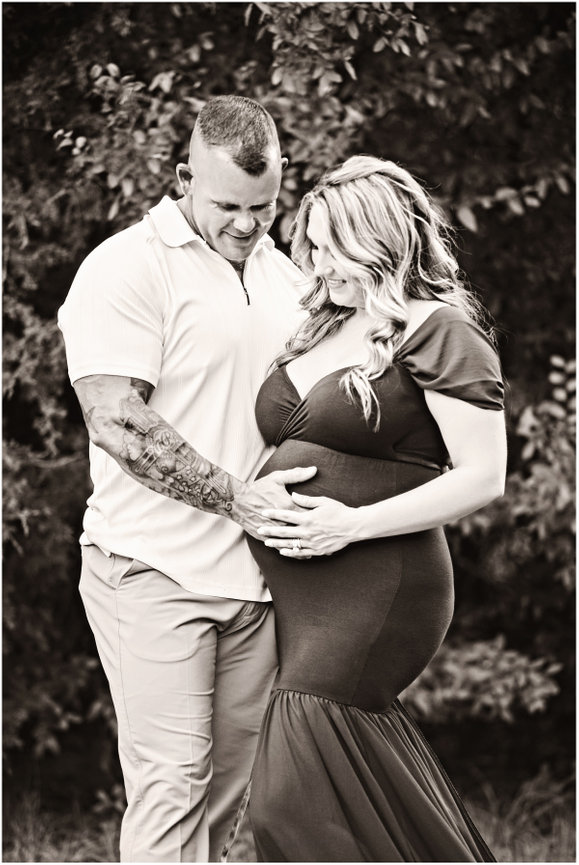 Embracing the Glow: A Family Maternity Photography Session -Flower Mound Maternity Photographer