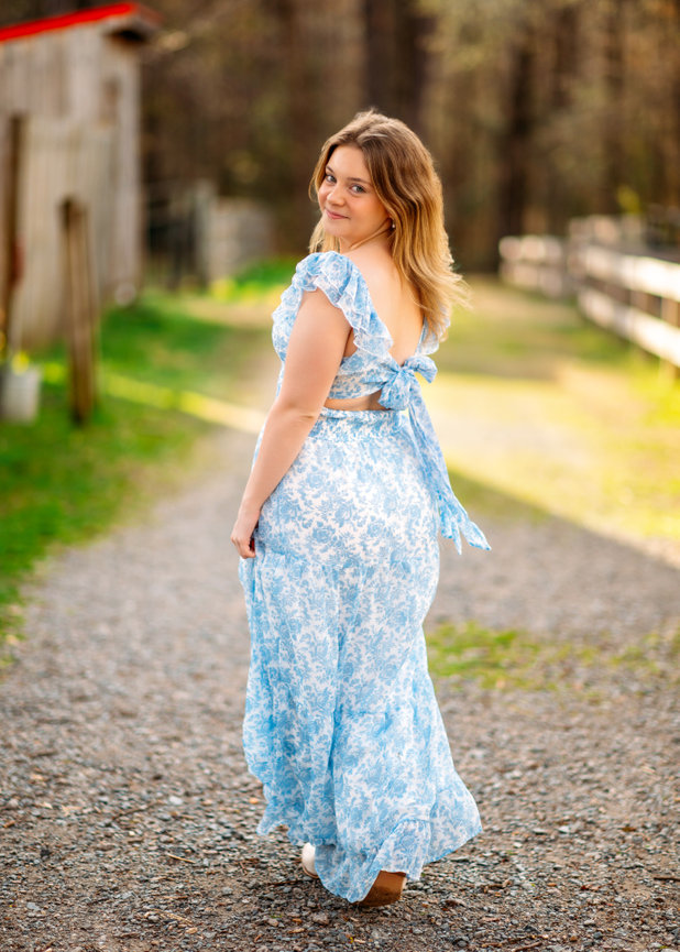 More Than Just a Yearbook Photo: Formal Senior Drape & Tux Portraits in Richmond, Virginia