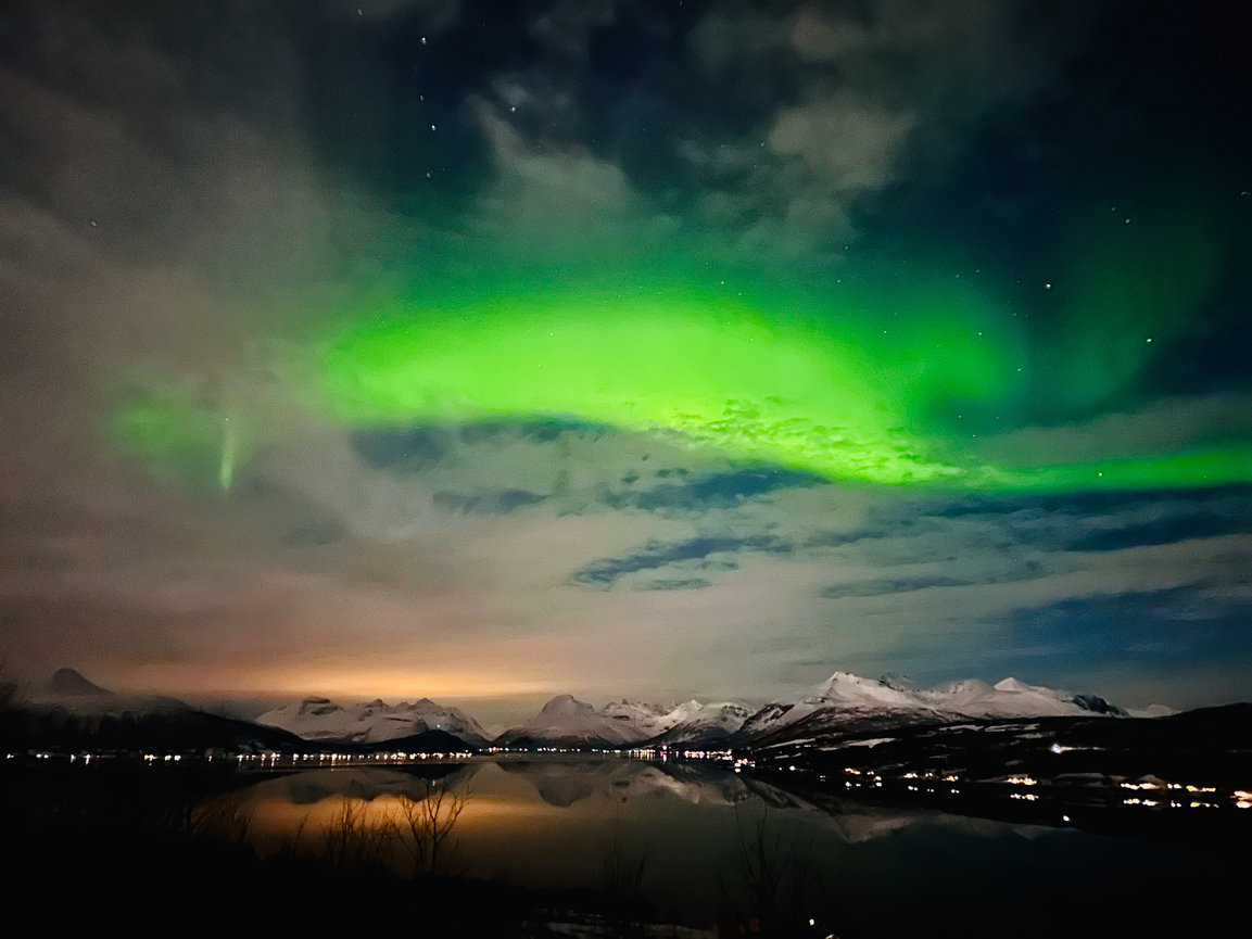 Vintage car couples shoot