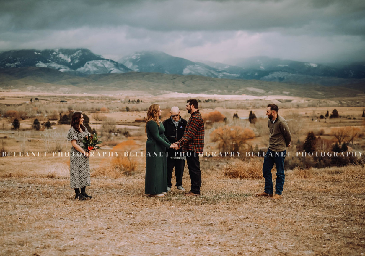 Sweet Water Hollow Fall Wedding Salmon Idaho