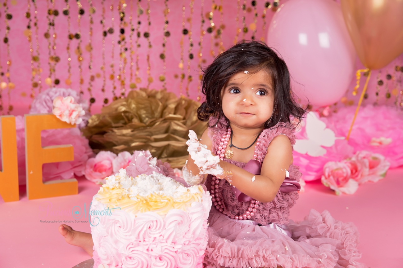 ABOUT — Newborn Photography, Maternity, Cake Smash