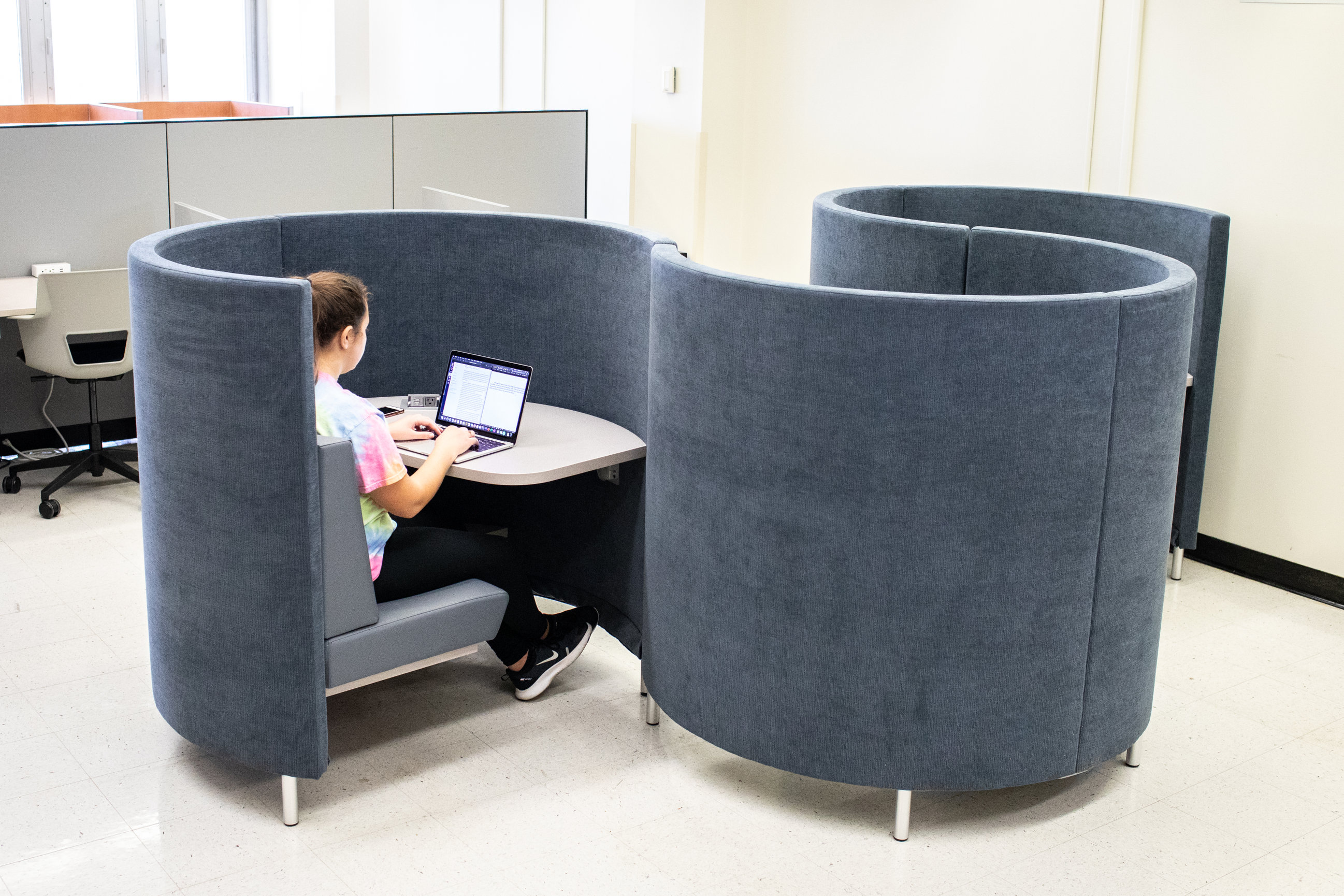 Greensboro Furniture and Product Photographer works with Agati