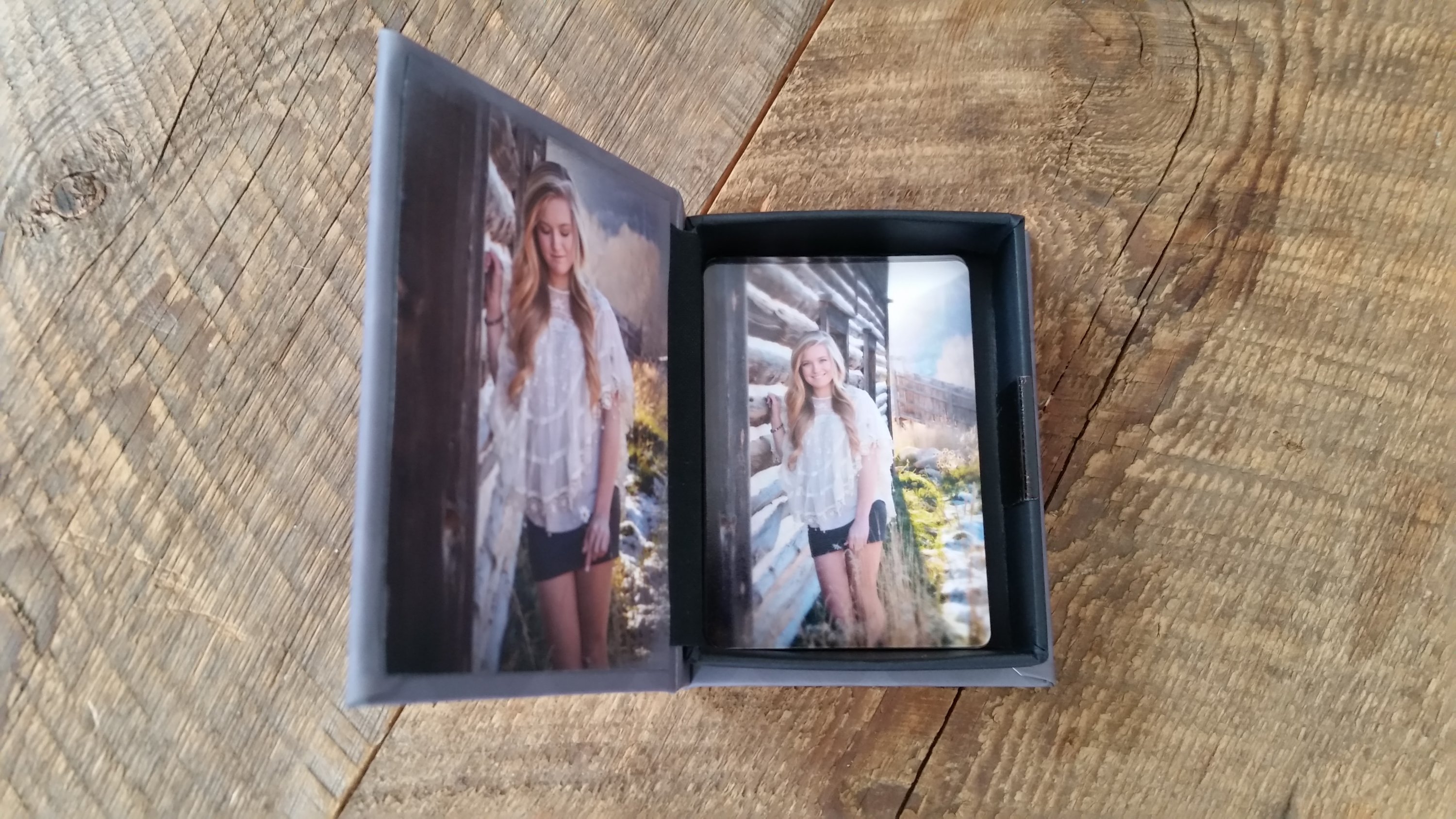 Senior Photography Wallet Box holds 50 wallets Beau Bella Photography