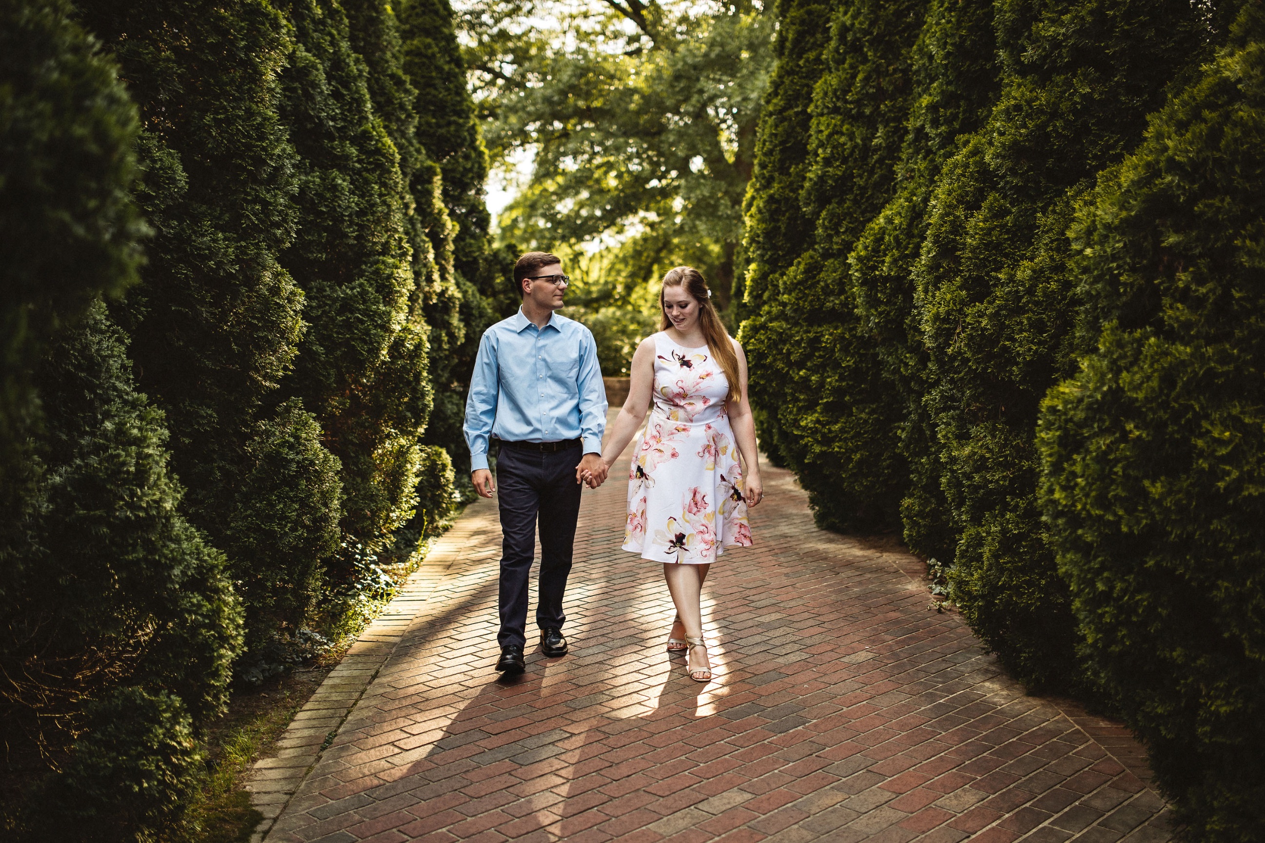 Alexandra & Henry: A Memphis Botanic Garden Engagement Session - Kevin ...