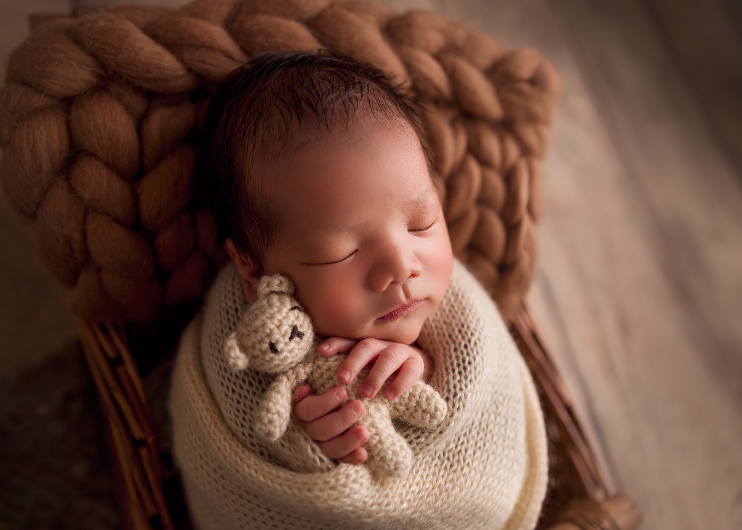 10 Hospital Bag Must Have Items for Moms Booked for C-section  Toronto  Newborn Photography— Toronto Lifestyle Family & Newborn Photographer