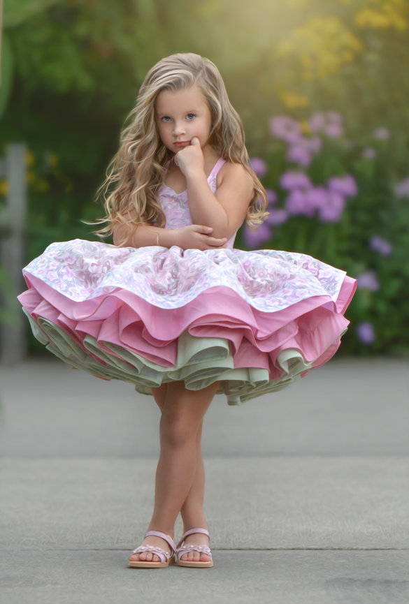 Children's beautiful couture session at Ault Park in Cincinnati Ohio