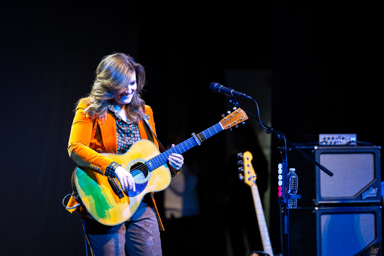 Country music star Brandy Clark visits UNCG