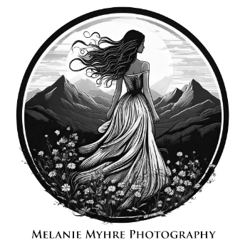 Melanie Myhre Photography LLC Logo