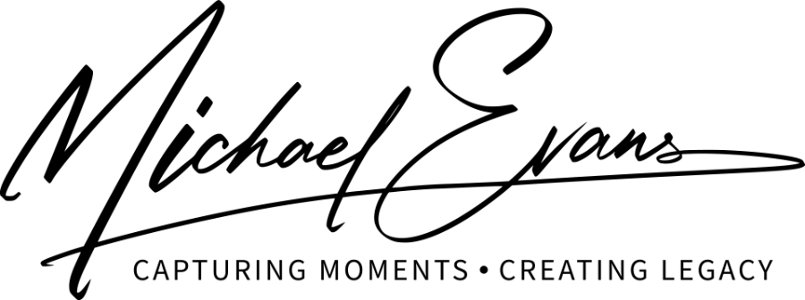 Mike Evans Portraits Logo