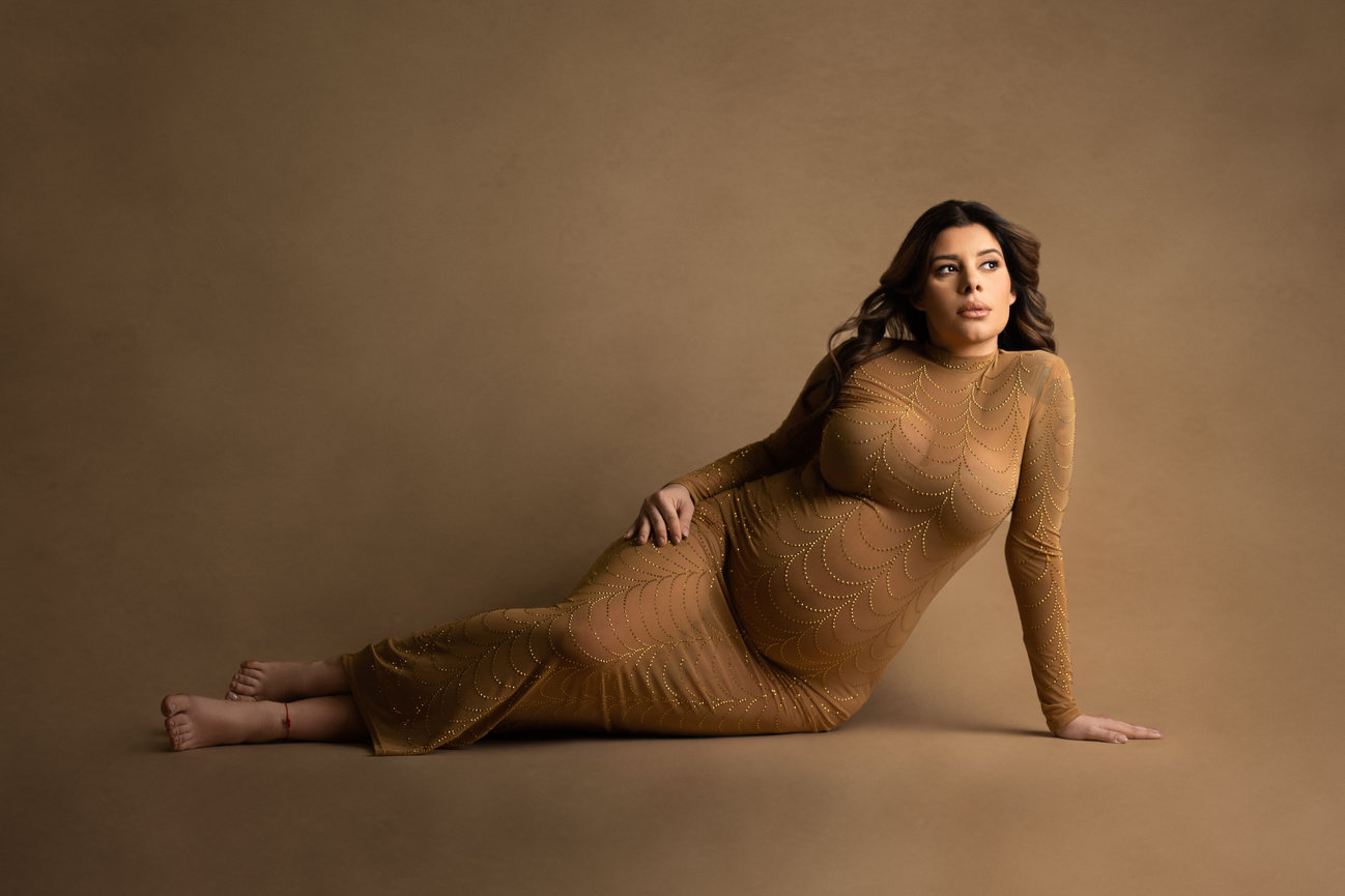 maternity photography orlando, maternity photographer in orlando, maternity portraits near me