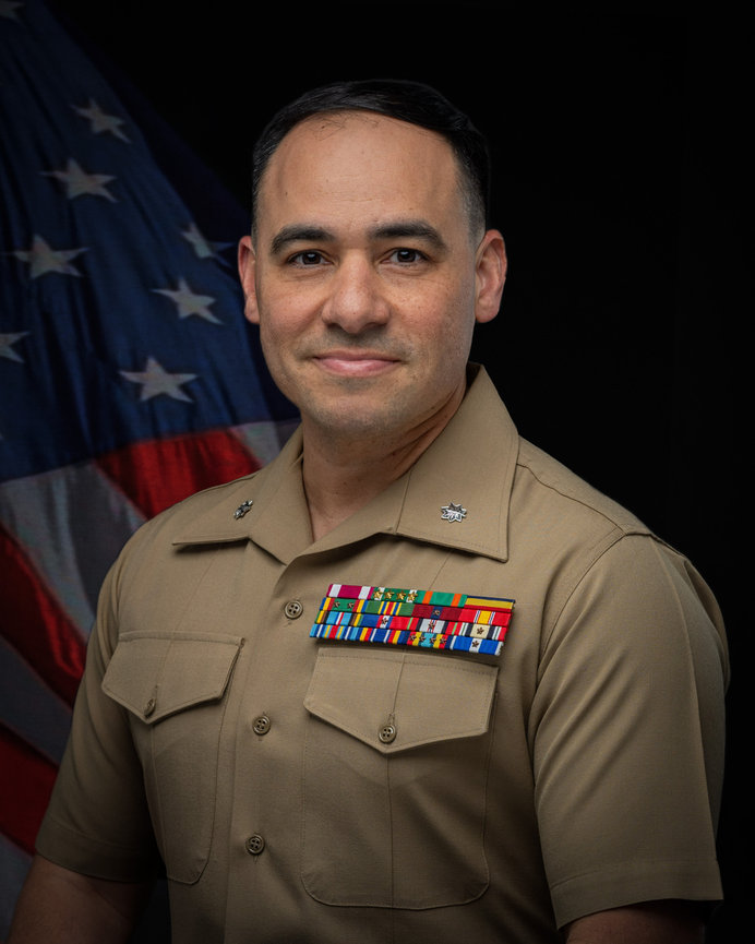Marine Corps Officer Portrait by Laura Hatcher Photography