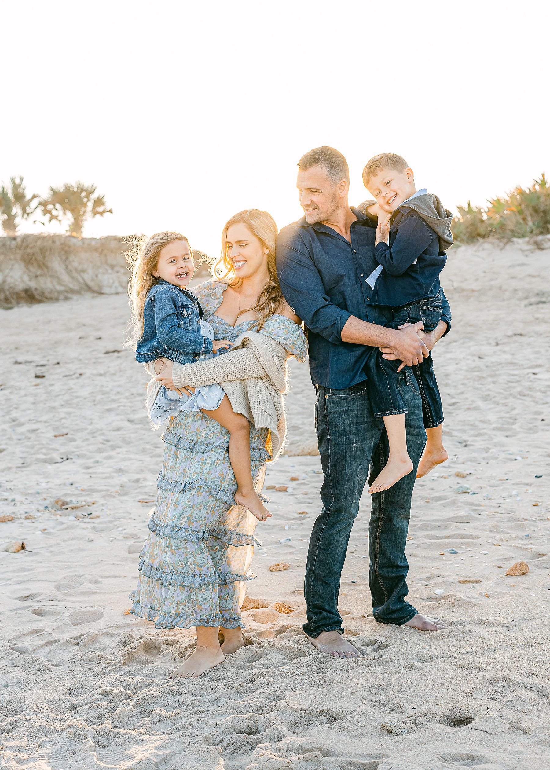 light and airy beach portraits with Ryan lochte family