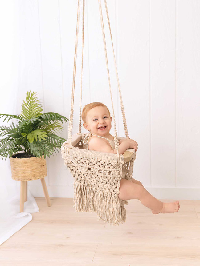 connecticut baby photographer, baby photography near me, baby portraits connecticut, milestone portrait sessions near me