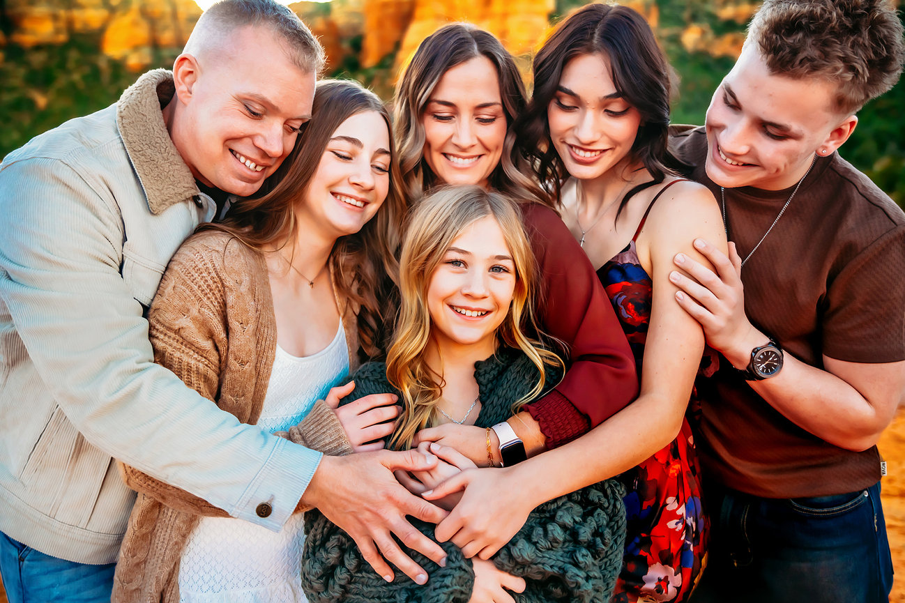 beautiful family of five with teens photography in Sedona Arizona