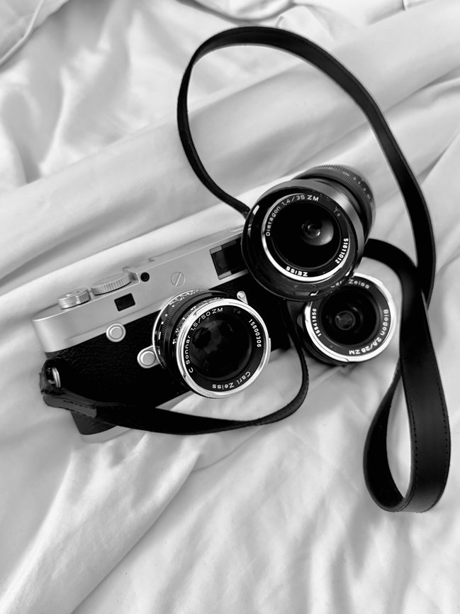3 ZEISS ZM Lenses Leica Photographers Should Have - Professor