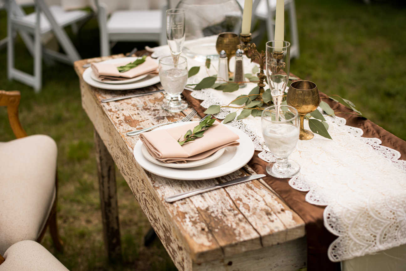 wedding reception details at the carriage barn at frog pond photographed by destination wedding photographer Jessica Painter