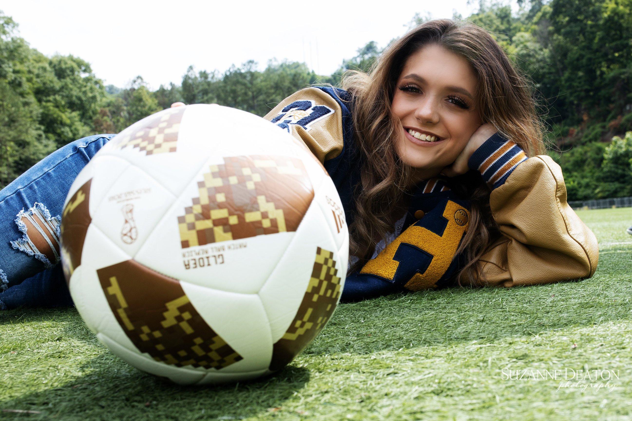 Senior Portraits with Haley Bowling, Hazard High School, Hazard Kentucky