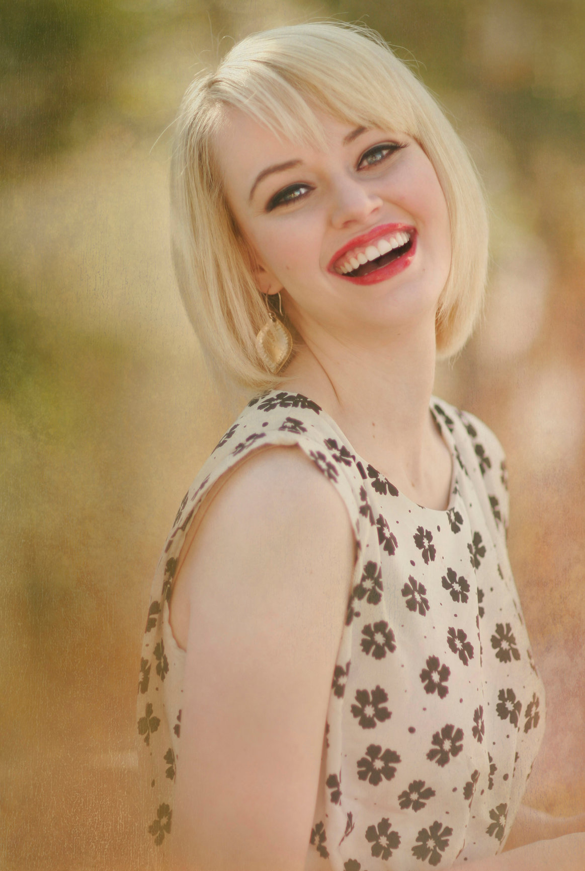Seniors - Life Impressions Photography
