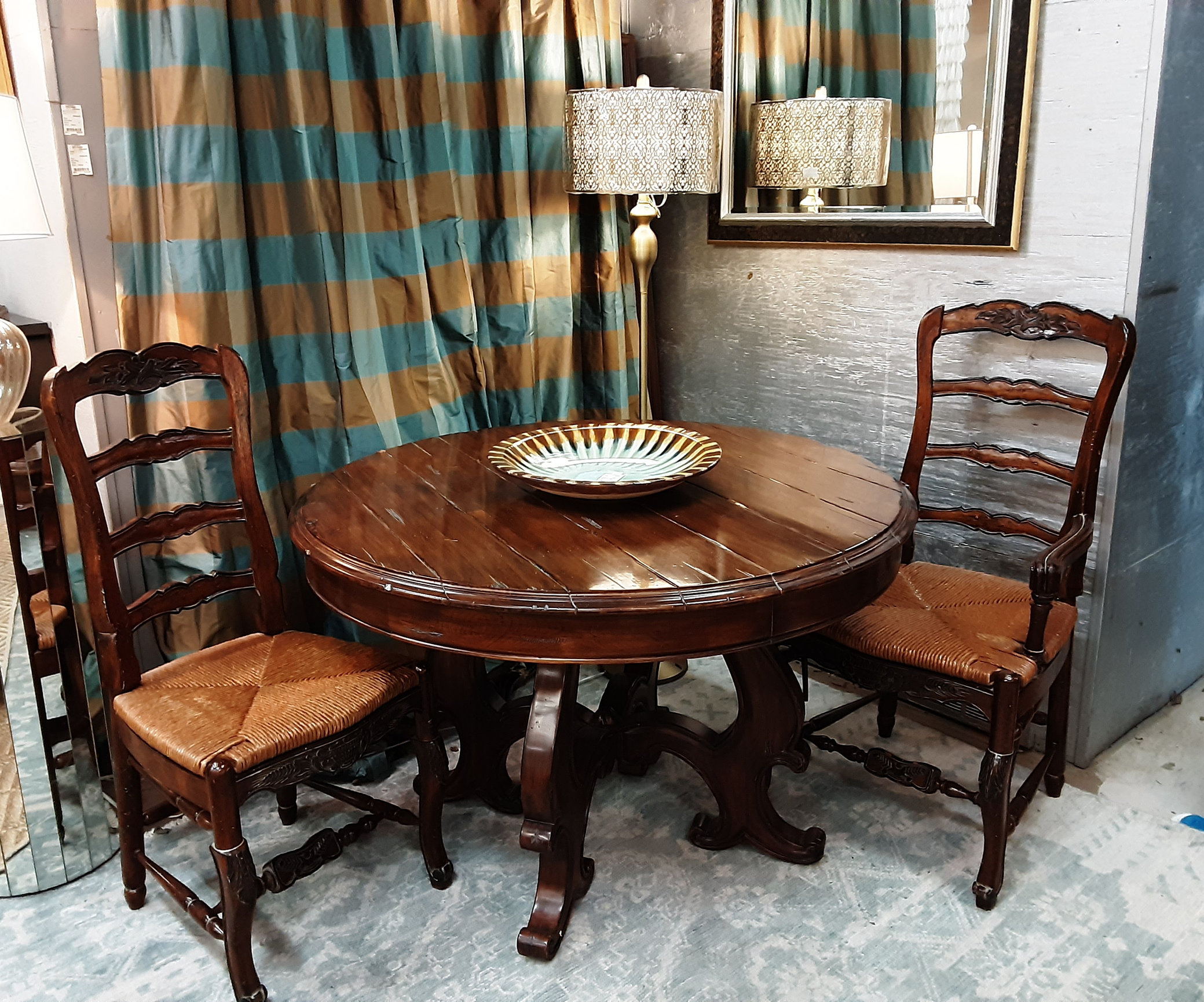 Dining Room Furniture DCI Home Memphis Consignment