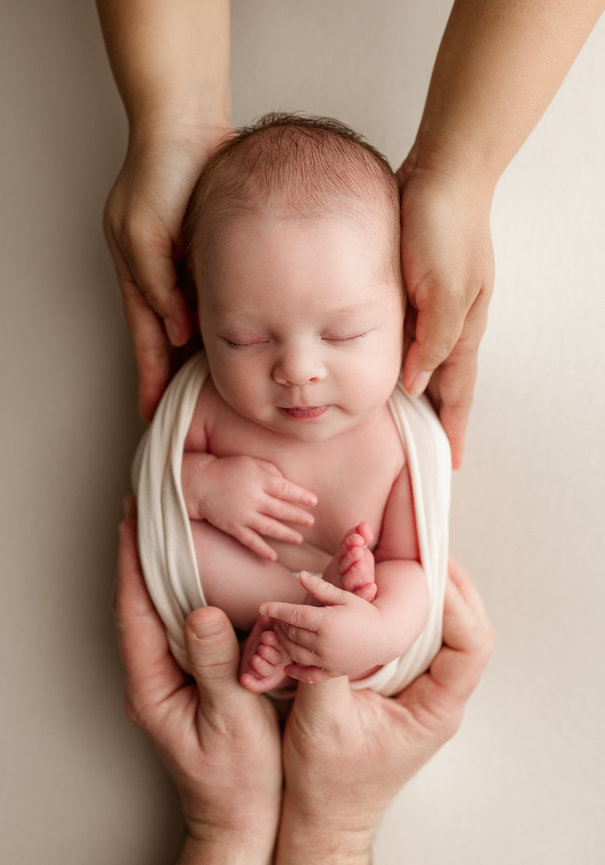 Laguna Niguel maternity photographer, Laguna Niguel newborn photographer, Laguna Niguel baby photographer, Laguna Niguel family photographer, portrait studio Laguna Niguel CA