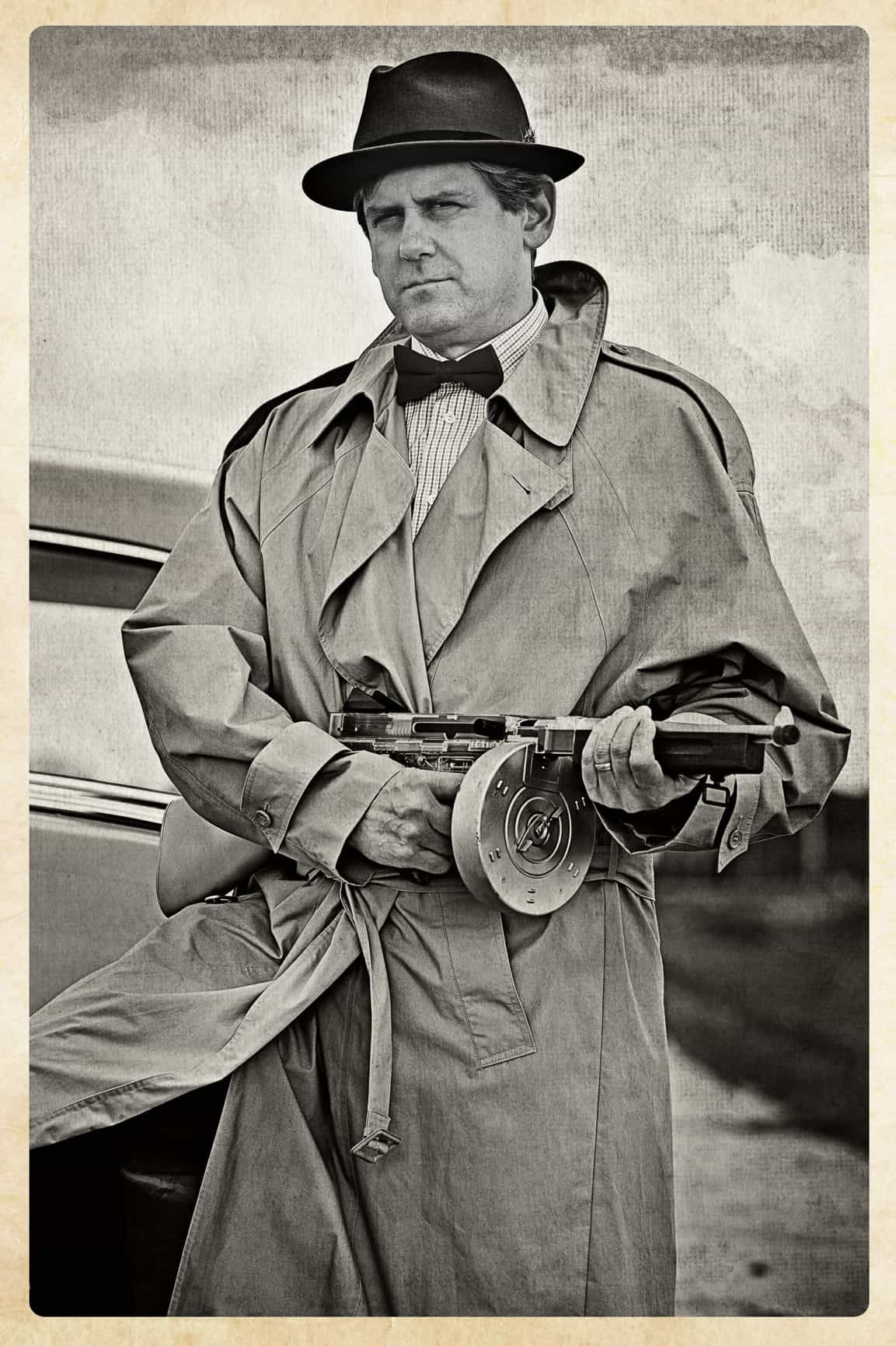 FILM NOIR DETECTIVE PHOTOSHOOT IDEAS